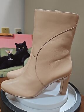 Naturalizer Beige Mid-Calf Heeled Boots
